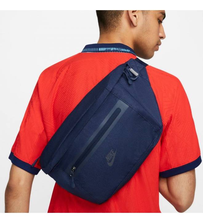 Nike Premium Hip Pack (8L) DN2556-410 Nike Premium Hip Pack (8L) DN2556-410